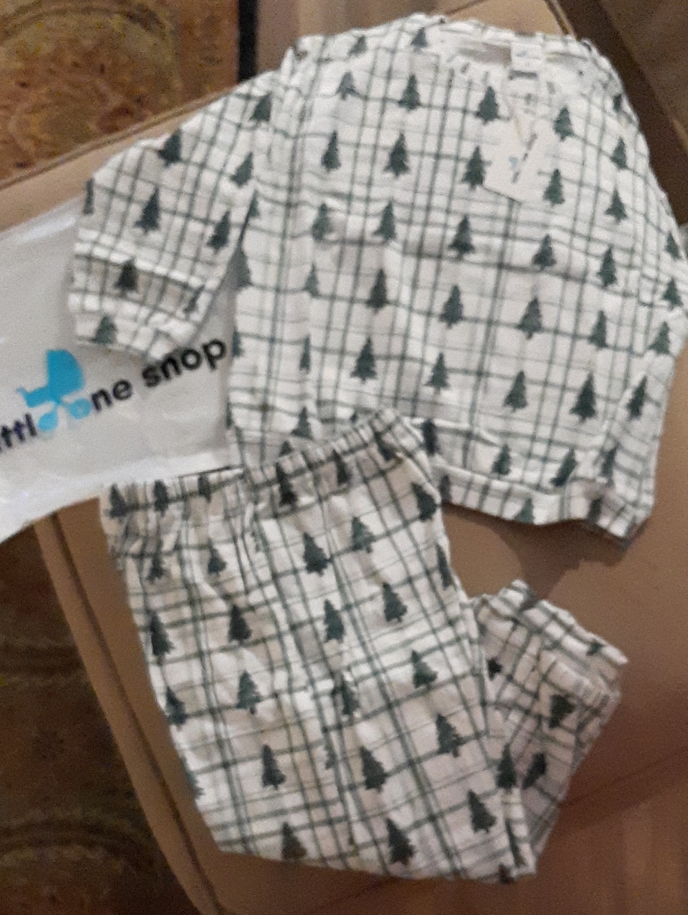 Little One Shop New Holiday Butter Soft  Sweatsuit  NWT, 4t